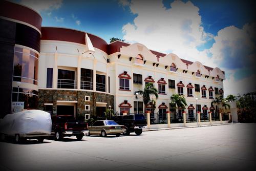 MO2 Westown Hotel - Mandalagan Bacolod Bagian luar foto